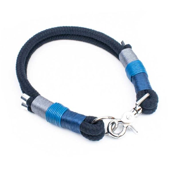 Blaues Halsband für kleine und große Hunde